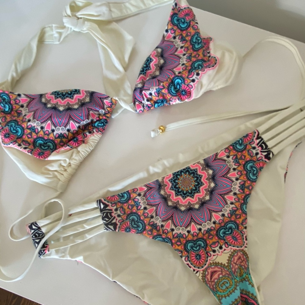 RED CARTER Bikini